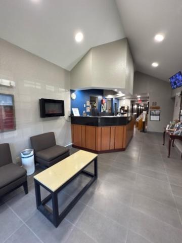 Microtel Inn & Suites By Wyndham Gatlinburg Exterior photo